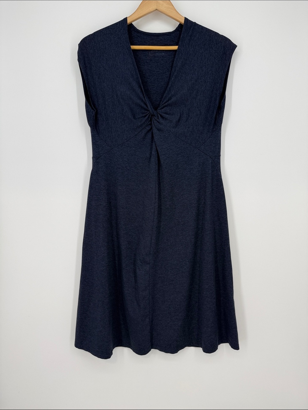 Patagonia Heather Navy Logo Dress Size Large